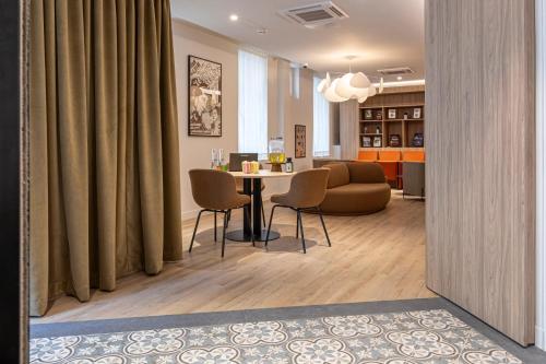 Dantan Hôtel - Hôtel - Boulogne-Billancourt