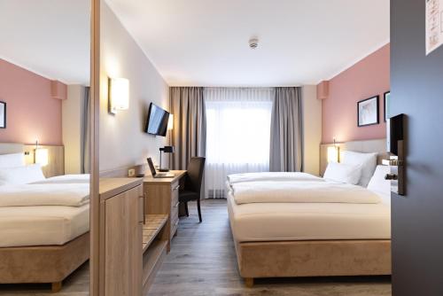 1 queen bed