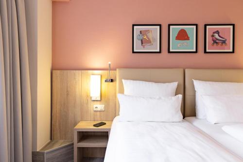 1 queen bed