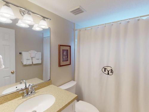 Brand New Listing! Heated Pool Access Steps from Beach Restaurants & Shopping! - image 10
