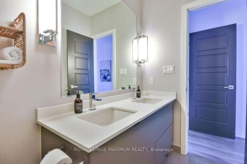 Waterfront Modern Vila in Innisfil (ON)