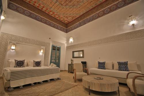 Riad 5 GÉNÉRATIONS 2