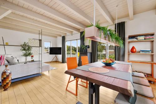 Svyvo Cologne-Esch Design Apartment in Köln, Deutschland