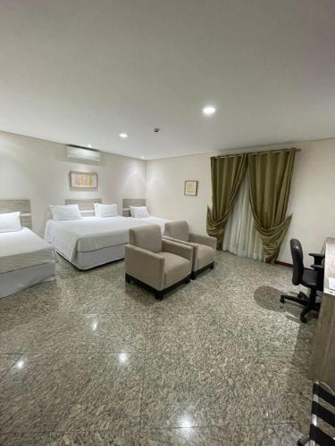 Colonial Plaza Hotel Pindamonhangaba