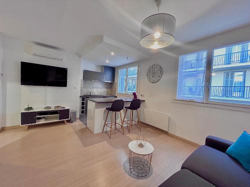 Studio climatisé - au cœur d Ajaccio - proche plages - Location saisonnière - Ajaccio