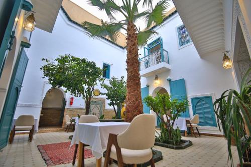 Riad 5 GÉNÉRATIONS 3