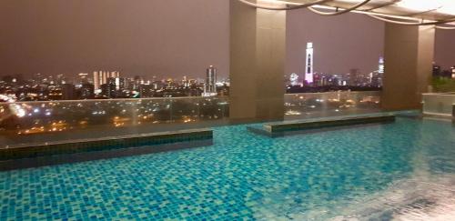 M City