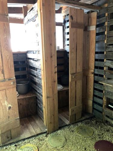 Magical Yurt Rental for Glamping in North Carolina in 阿爾伯馬爾