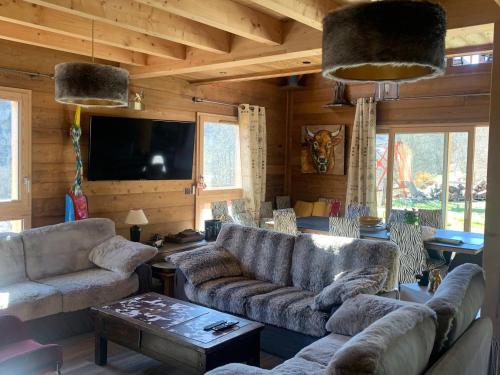 Chalet 5 pièces 4* avec sauna, WiFi, animaux acceptés et parking à Valloire - FR-1-263-498 - Location, gîte - Valloire