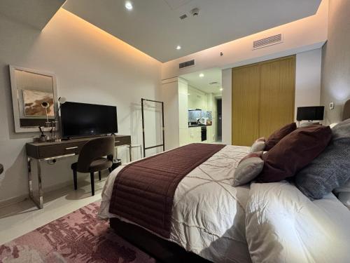 Prime Location High Floor Furnished Hotel Studio in Jumeirah