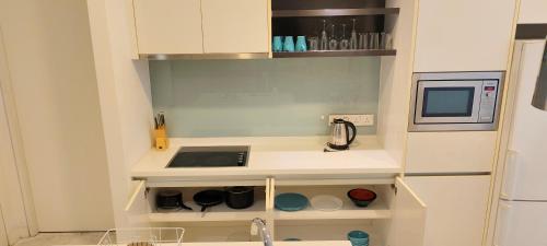 مطبخ, platinum suites klcc By Palmas in الهند الصغيرة