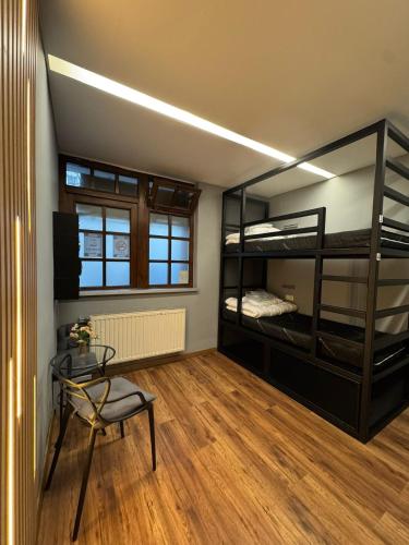 Greg&Tom City Hostel # formerly Greg & Tom Party Hostel – Krakow, MA