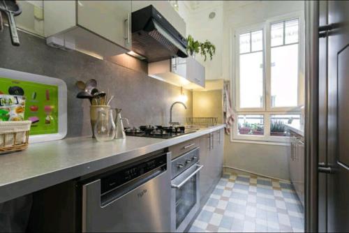 Cucina, Chambre - Centre Nice 10 min de la plage in Altro