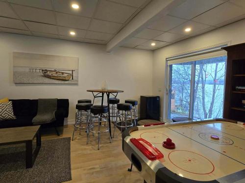 Lakefront Spa - Chez Bernard L'Hermite in Bernierville (QC)
