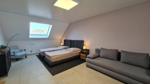 Gästehaus Ferienwohnung Zimmer 2C oder Zimmer 2D in Jülich, Deutschland