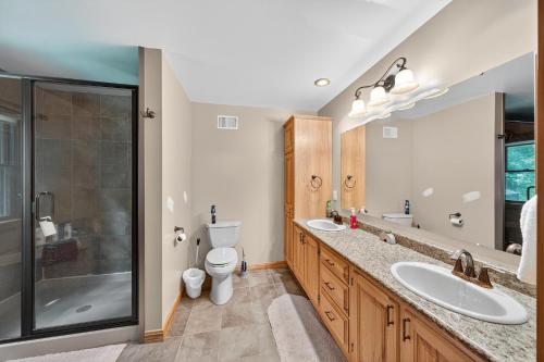 Forest Glade in สเตอร์กิส (MI)