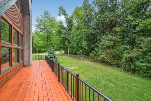 Forest Glade in สเตอร์กิส (MI)