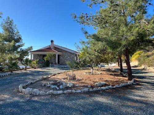 House on a Hill with Stunning Views near Troodos