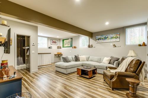 Year-Round Loon Lake Retreat: Ski, Hike, Explore! in Chestertown (NY)