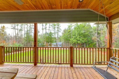 Year-Round Loon Lake Retreat: Ski, Hike, Explore! in Chestertown (NY)
