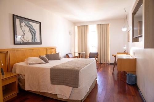 1 queen bed