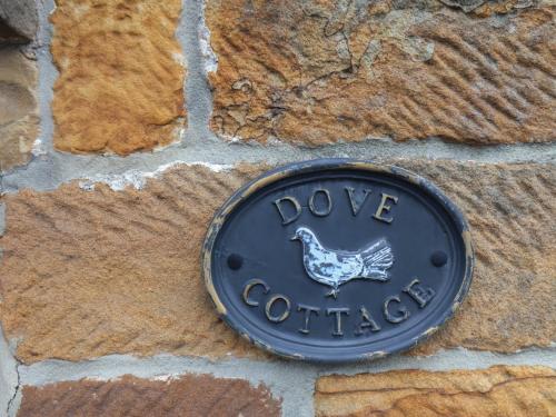 Dove Cottage - image 2