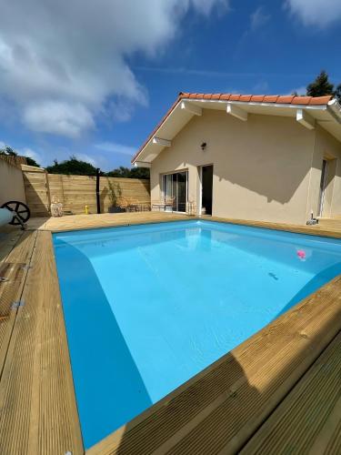 Maison de vacances petite piscine - Location saisonnière - Tarnos