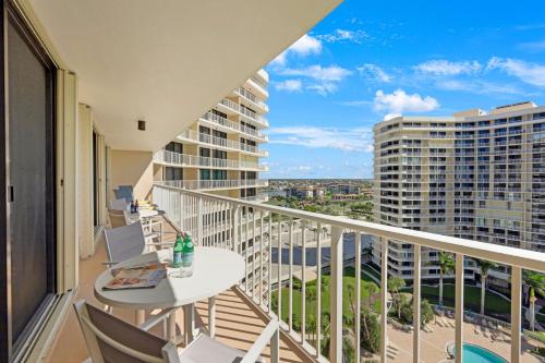 South Seas Tower 4-1209 - image 10