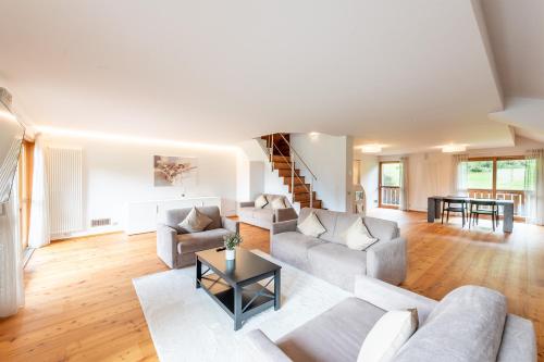 Mountain Exzelent Residence - Luxury Alpine Apartments in Rasun Anterselva