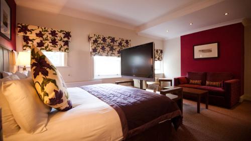 Norfolk Royale Hotel - image 3
