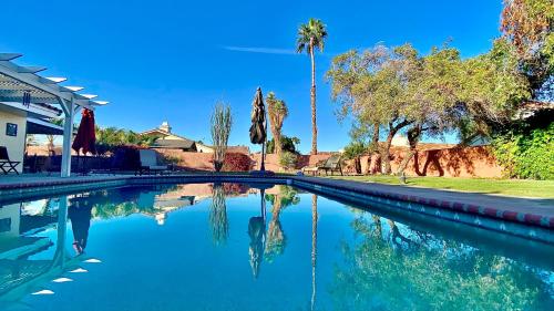 Indian Wells Resort Home with Private Pool in Palm Desert, USA