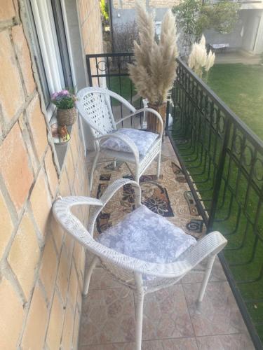 Erkély/terasz, Studio Nađa 2 in Veternicka Rampa