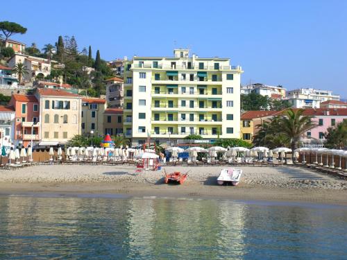 Hotel Ideal in Taggia