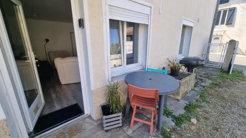 Champvans centre - Appartement calme et tout confort en plein centre du village in Foucherans (Franche-Comte)