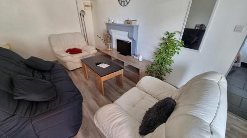 Champvans centre - Appartement calme et tout confort en plein centre du village in Foucherans (Franche-Comte)