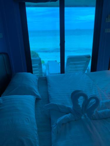 Koh Samed Lungdam Hutbeach เกาะเสม็ดลุงดำฮัทบีช in 奧田恩