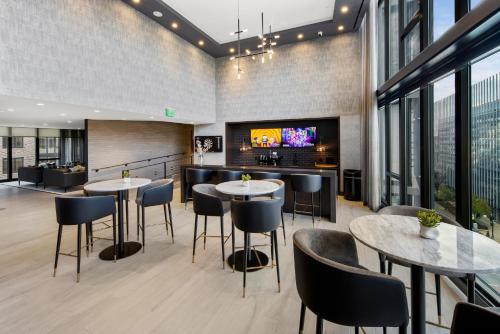 Bluebird Suites at Capitol Hill - image 5