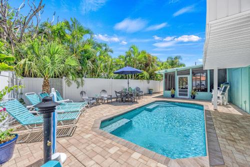 Honeysuckle - L, Siesta Key
