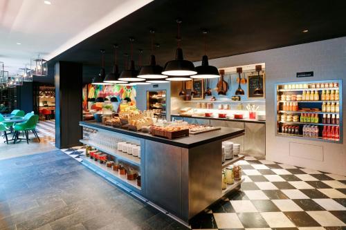 citizenM Paris Gare de Lyon - image 13