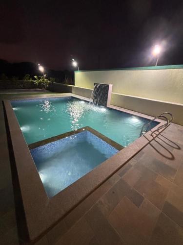 Lake Breeze Resort 3