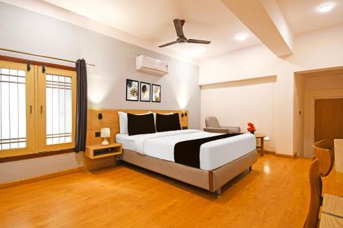 Townhouse Hill Cart Road Siliguri in Siliguri