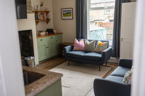 Historic Brontë Cottage Log Burner & Roll-Top Bath gîte à louer Thornton