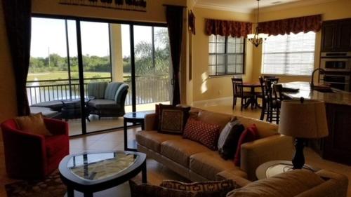 Summit Pointecondo Close To Img Academy in Bradenton