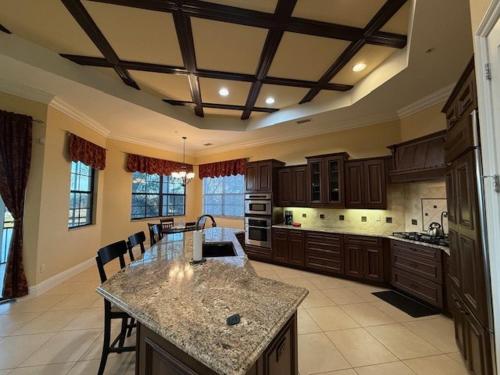 Summit Pointecondo Close To Img Academy in Bradenton