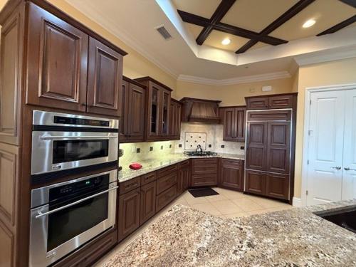 Summit Pointecondo Close To Img Academy in Bradenton
