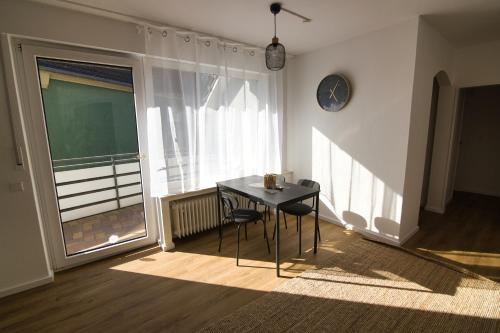 Moderne Zimmer in Steinhagen mit Balkon in Steinhagen