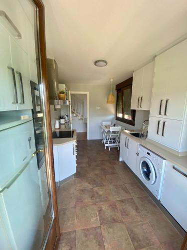 Casa LOS ARCOS con jardín privado (Casa LOS ARCOS con jardin privado) in Beranga