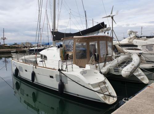Catamaran Jaso