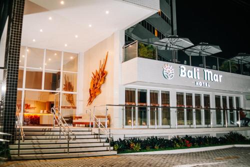 Bali Mar Hotel - image 12