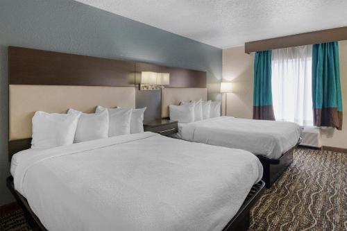 . Best Western Waldo Inn & Suites